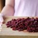 Натуральный топпер (витаминная и вкусовая добавка) для собак Cooka's Cookies Сушеные кусочки из свеклы 130 г 40228 фото 4